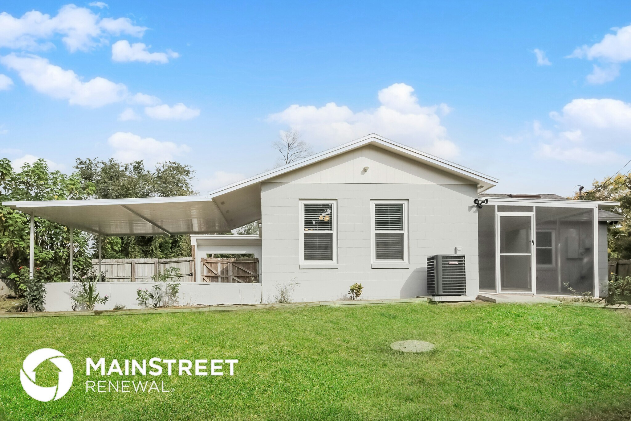 Building Photo - 1510 Bavon Dr