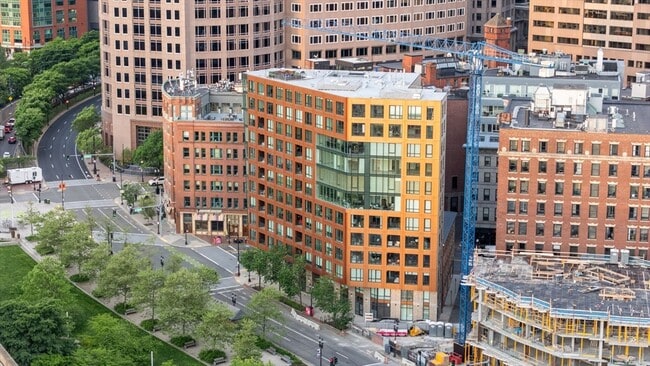 Building Photo - 110 Broad St