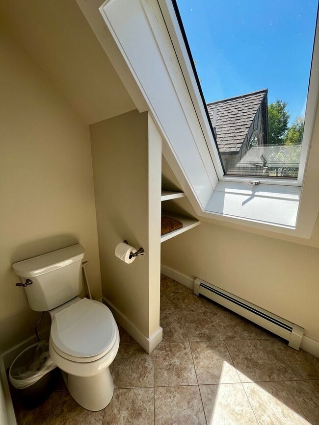 Building Photo - Executive Rental on Riverside Country Club...