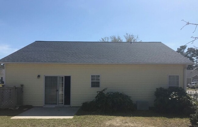 Building Photo - LORDS CREEK