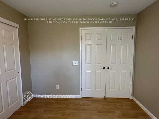 Building Photo - 9561 Dapple Ct