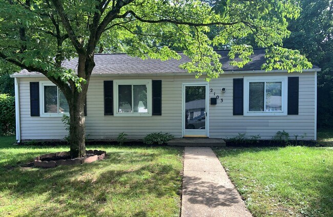 Building Photo - One level living! 3 bed 1 bath rancher in Glen Burnie.