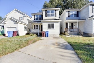 Building Photo - 960 Railroad Ave
