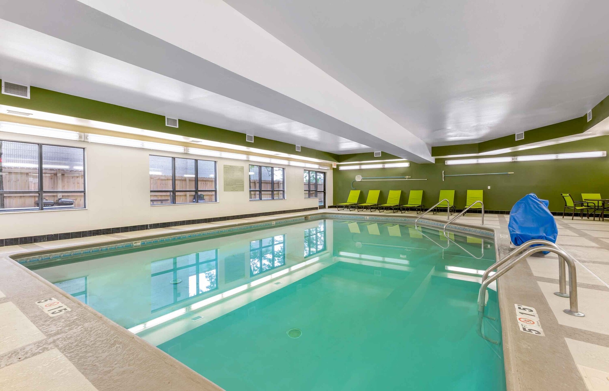 Building Photo - Furnished Studio-Findlay - Tiffin Avenue