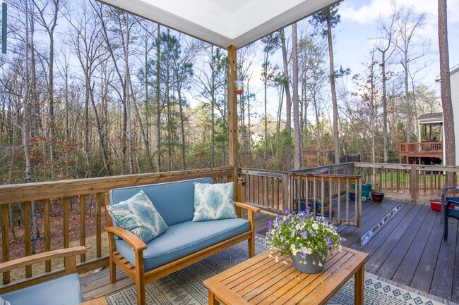 Building Photo - Spacious 5-Bedroom Home with 3 Full Bathrooms in Carthage, NC - Perfect for Your Family!