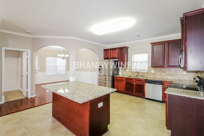 Building Photo - 152 Tyre Dr