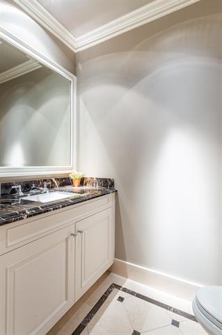 Building Photo - 2525 N Pearl St