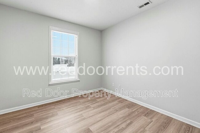 Building Photo - 7737 Solomon Dr