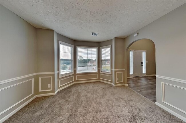 Building Photo - 4305 Waters Way