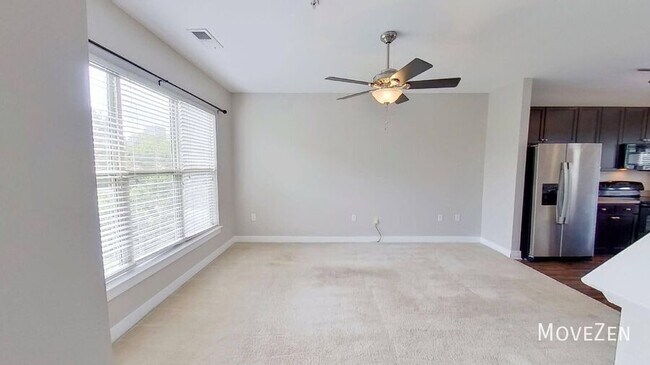 Building Photo - 827 Seigle Point Dr