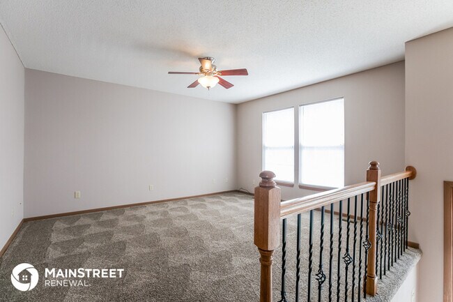 Building Photo - Welcome Home!