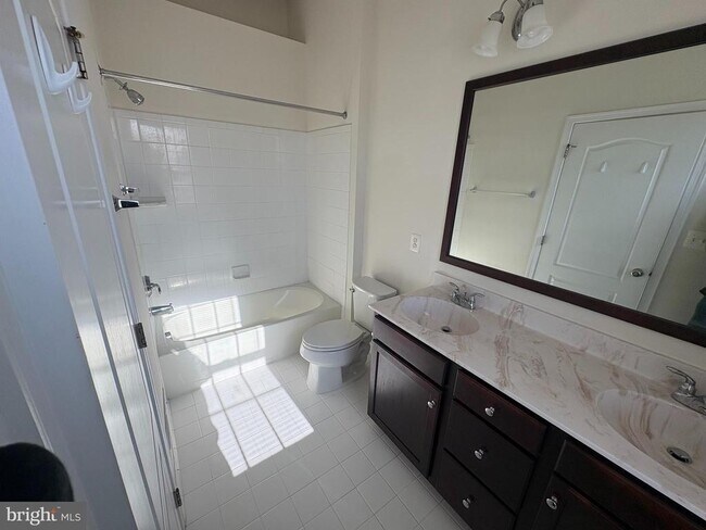 Building Photo - 43141 Whelplehill Terrace