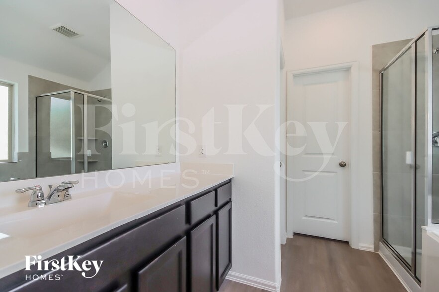 Building Photo - 18940 Caney Frst Dr