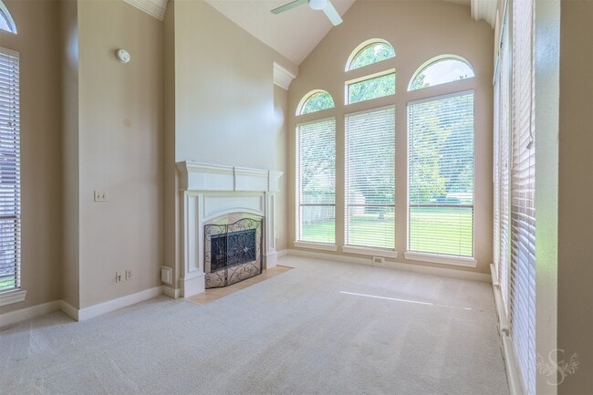 Building Photo - 32810 Waltham Crossing