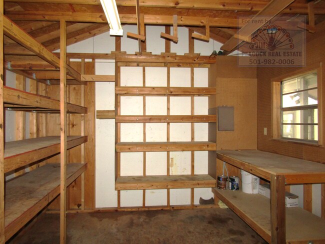 Building Photo - 42 Creekridge Cir