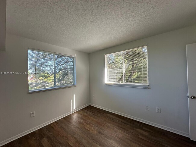 Building Photo - 17602 NW 25th Ave