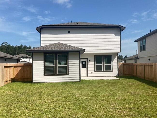Building Photo - 25001 Aconite Ln