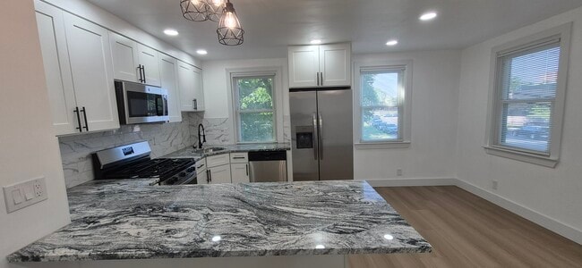 Building Photo - 5575 Ogontz Ave