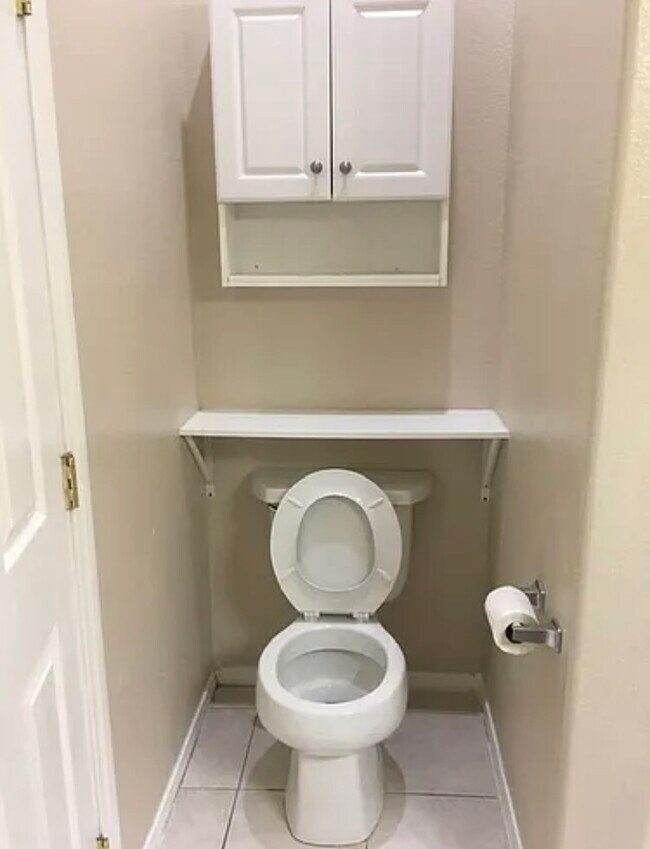 Building Photo - 3221 Green Ice Ave