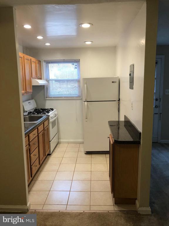 Building Photo - 610 Kennebec Ave