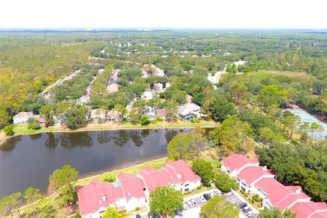 Building Photo - 9481 Highland Oak Dr