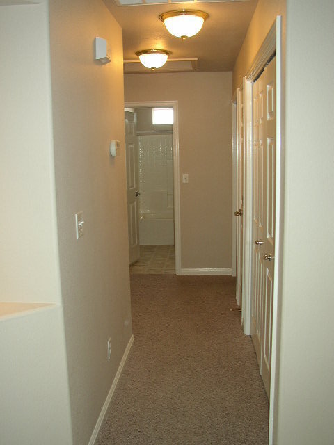 Building Photo - Home for rent in Rainbow Canyon