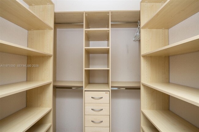 Building Photo - 10770 NW 66th St