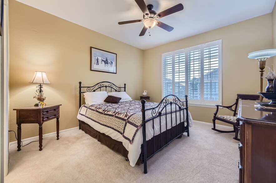 Bedroom 2 - 2980 W Long Dr