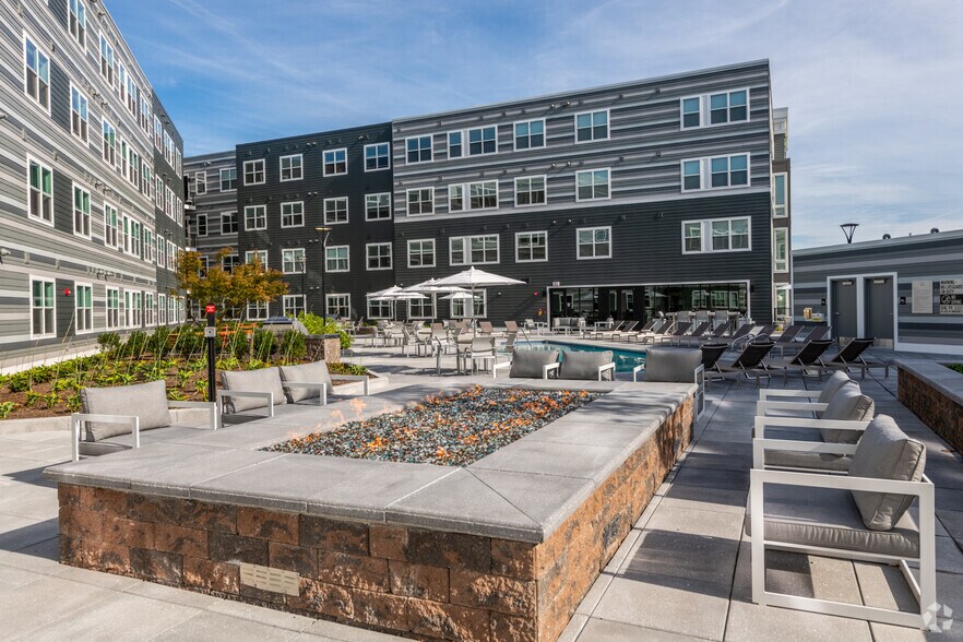 The Val 164 Lexington Rd Billerica MA 01821 Apartment Finder