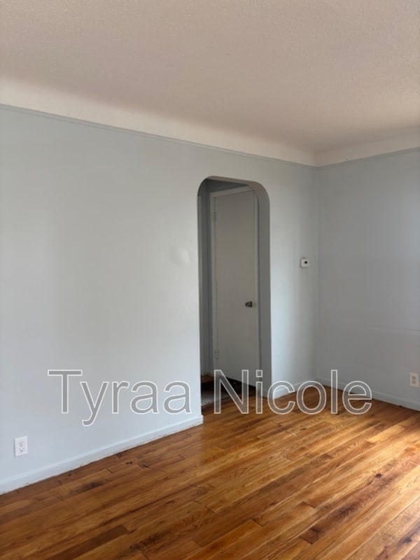 Building Photo - 21604 Moross Rd