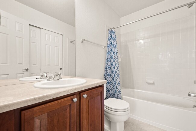 Building Photo - 20981 E Hampden Pl