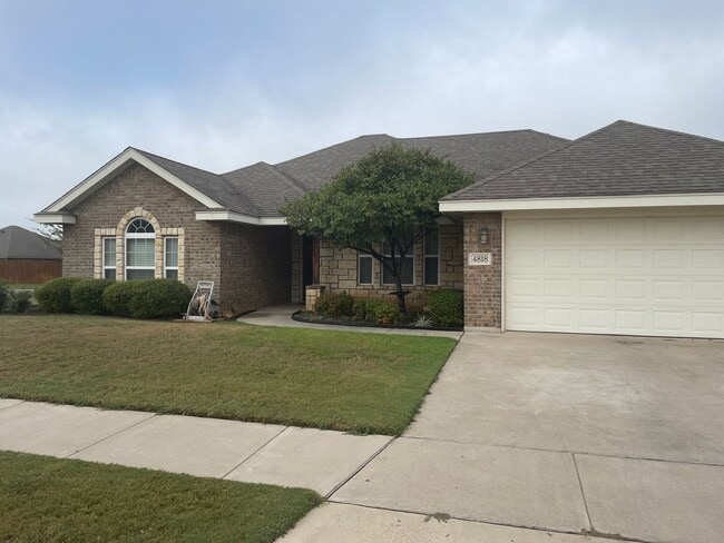Building Photo - 3/2/2 WYLIE!  Ready for move in!