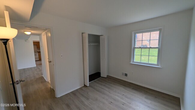 Building Photo - 226 Sawmill Rd