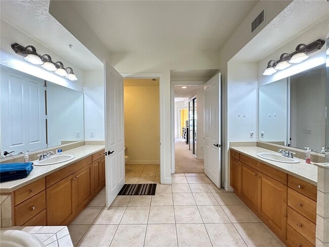 Building Photo - 98 Vivante Blvd