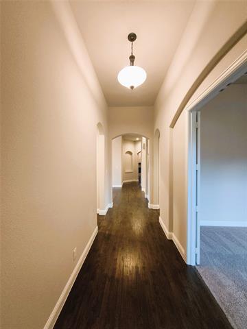 Building Photo - 1616 Silla Dr