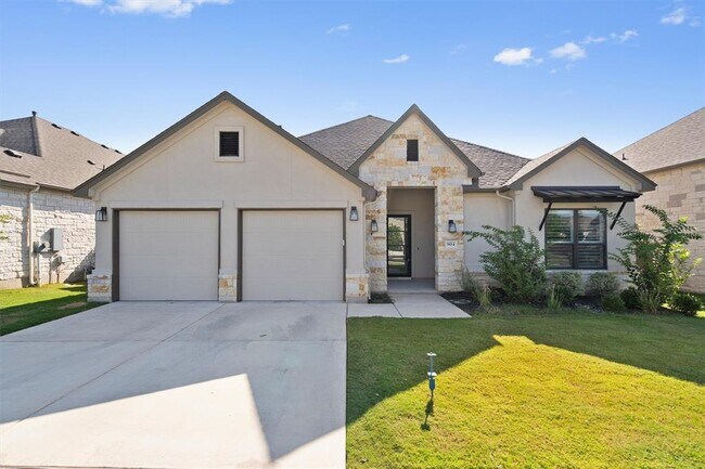 Primary Photo - 904 Naranjo Dr