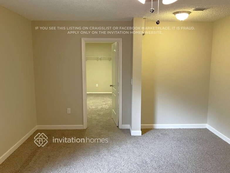 Building Photo - 3733 Lancewood Dr