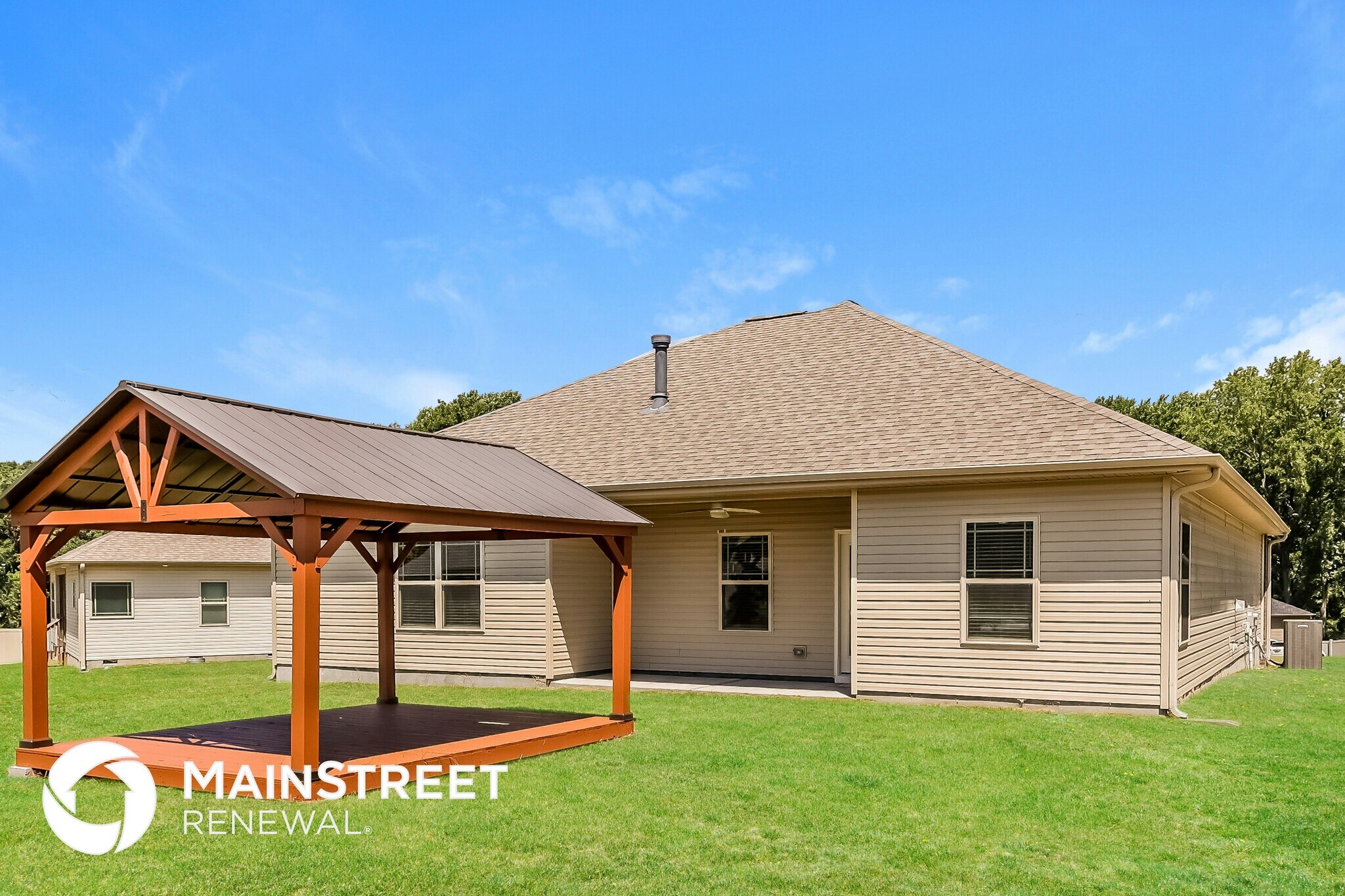 Building Photo - 96 Longo Ln