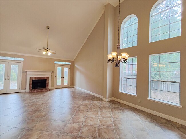 Building Photo - 5019 Greenriver Valley Dr