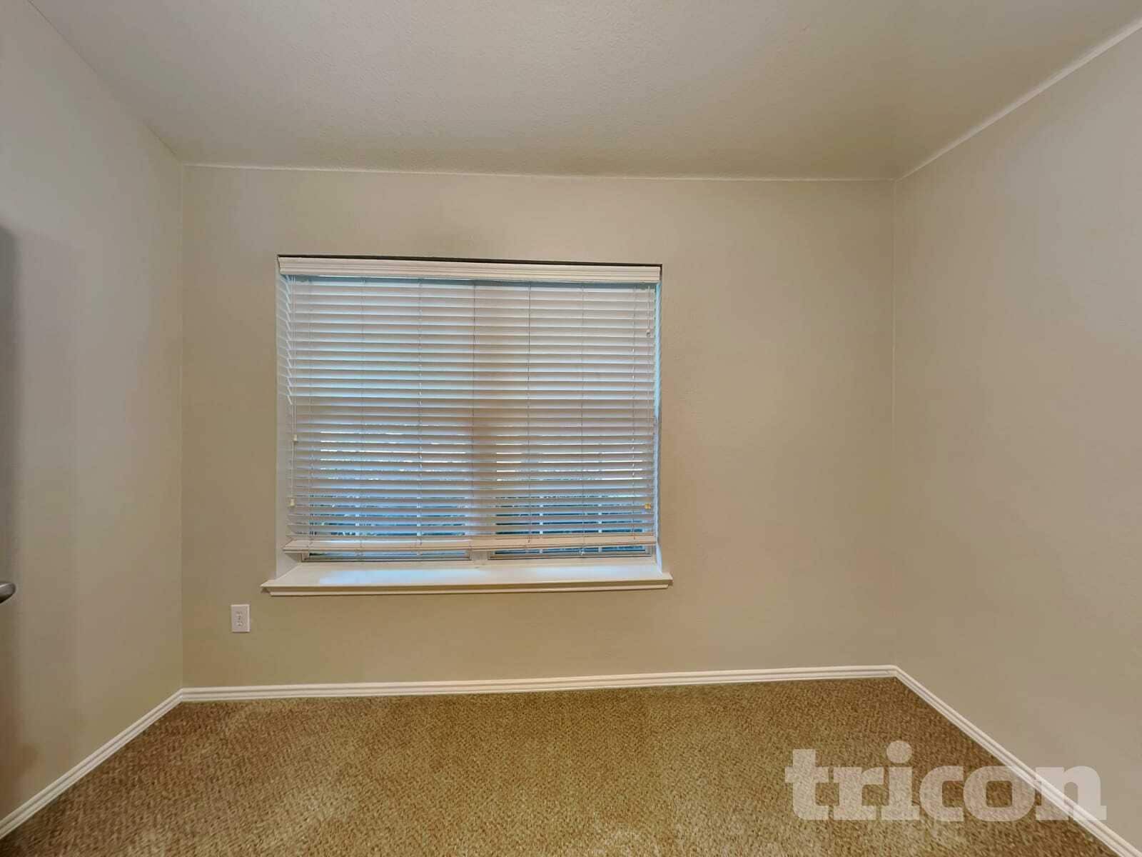 Building Photo - 707 Fireberry Dr