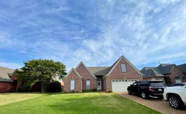 Primary Photo - 8240 Blue Lagoon Dr