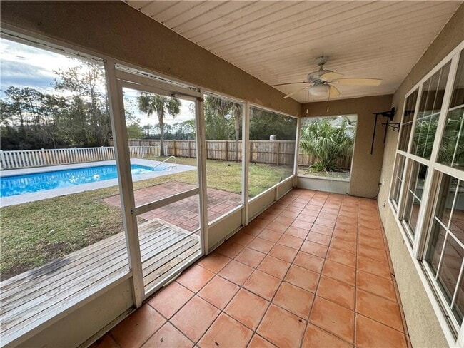 Building Photo - 183 Wood Crest Cir