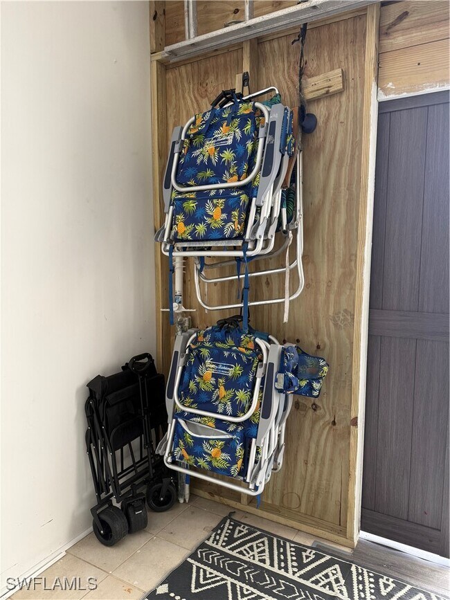 Building Photo - 7934 Buccaneer Dr