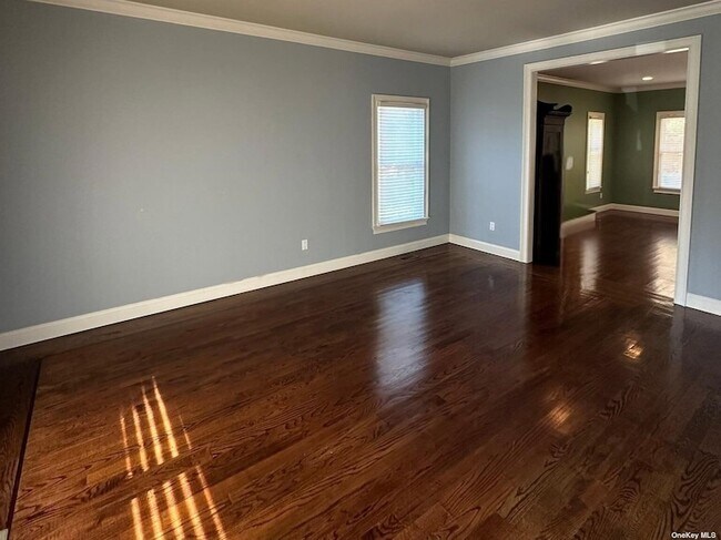 Building Photo - 57A Hillwood Dr
