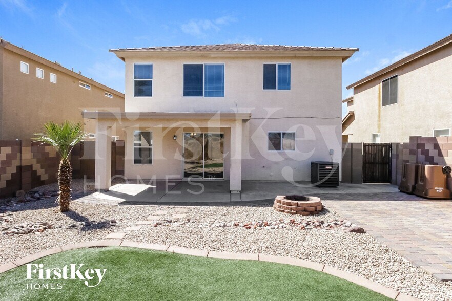 Building Photo - 31315 N Shale Dr