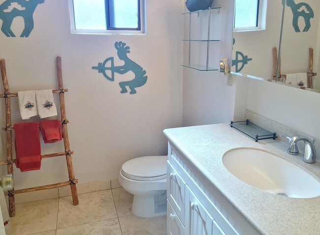 Building Photo - 4813 N 73rd St