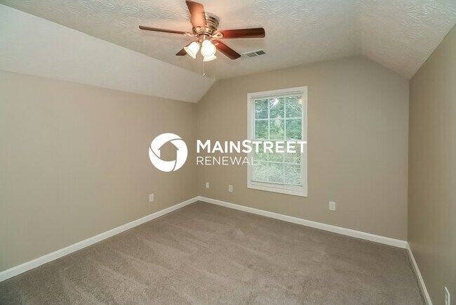 Building Photo - 5 Bedroom Pet-Friendly Home in Atlanta, GA...