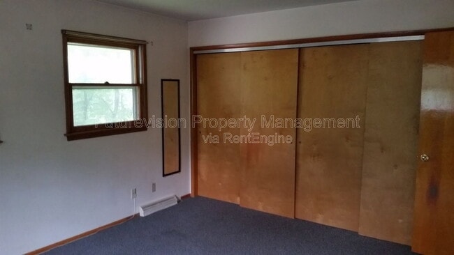 Building Photo - 3710 Kovarik Ln