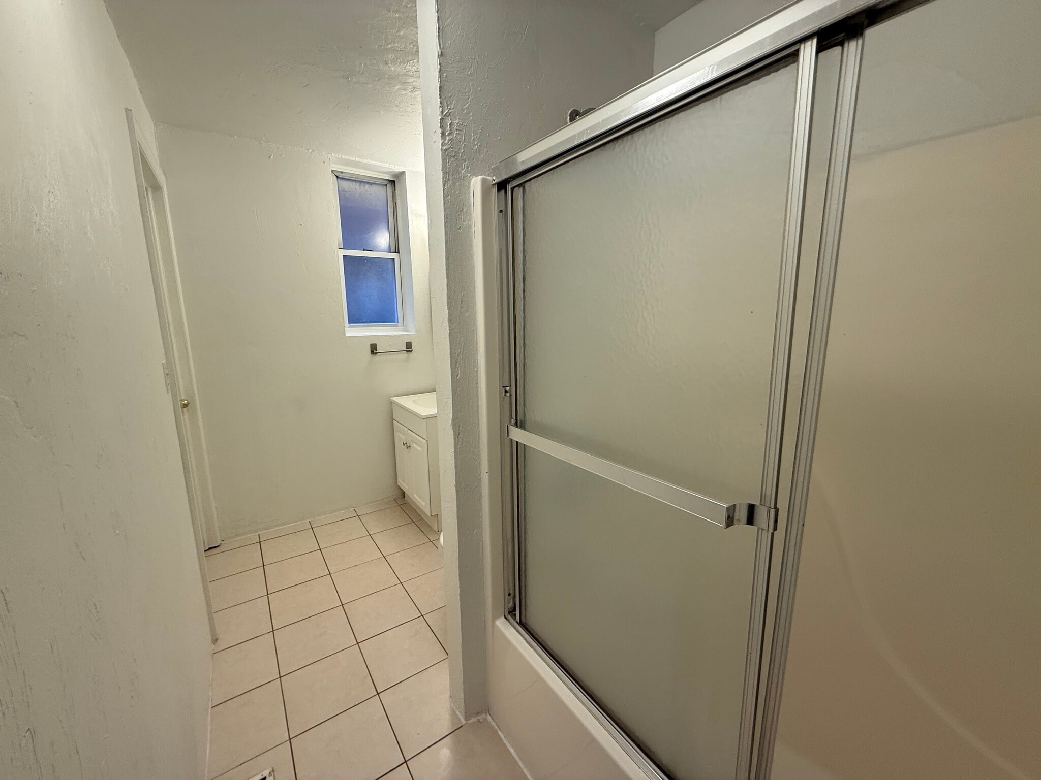 Bathroom - 3615 Dawson St