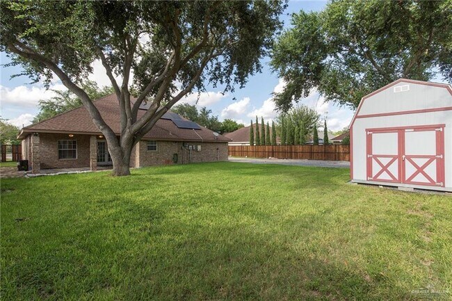 Building Photo - 1608 Merlin Dr